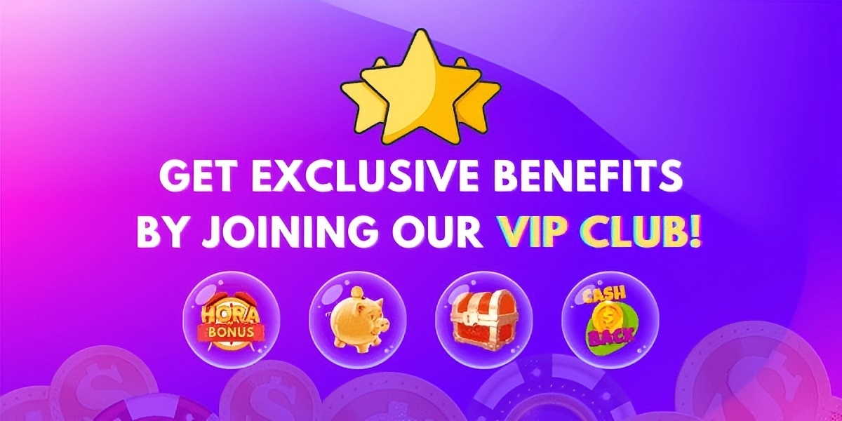 Promotional banner showing cashback and reload season graphics for returning players